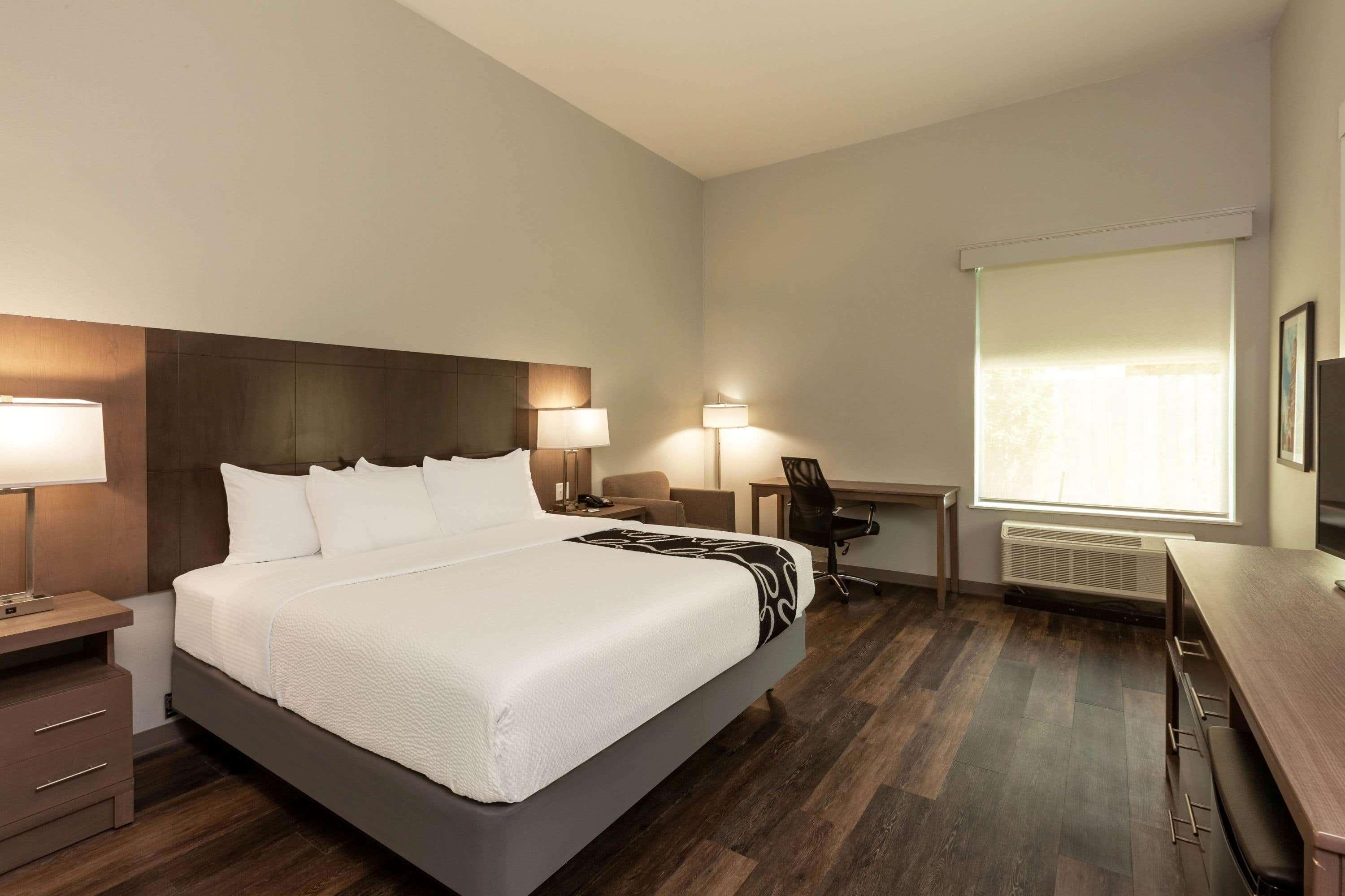 La Quinta Inn & Suites By Wyndham Lafayette Oil Center Εξωτερικό φωτογραφία
