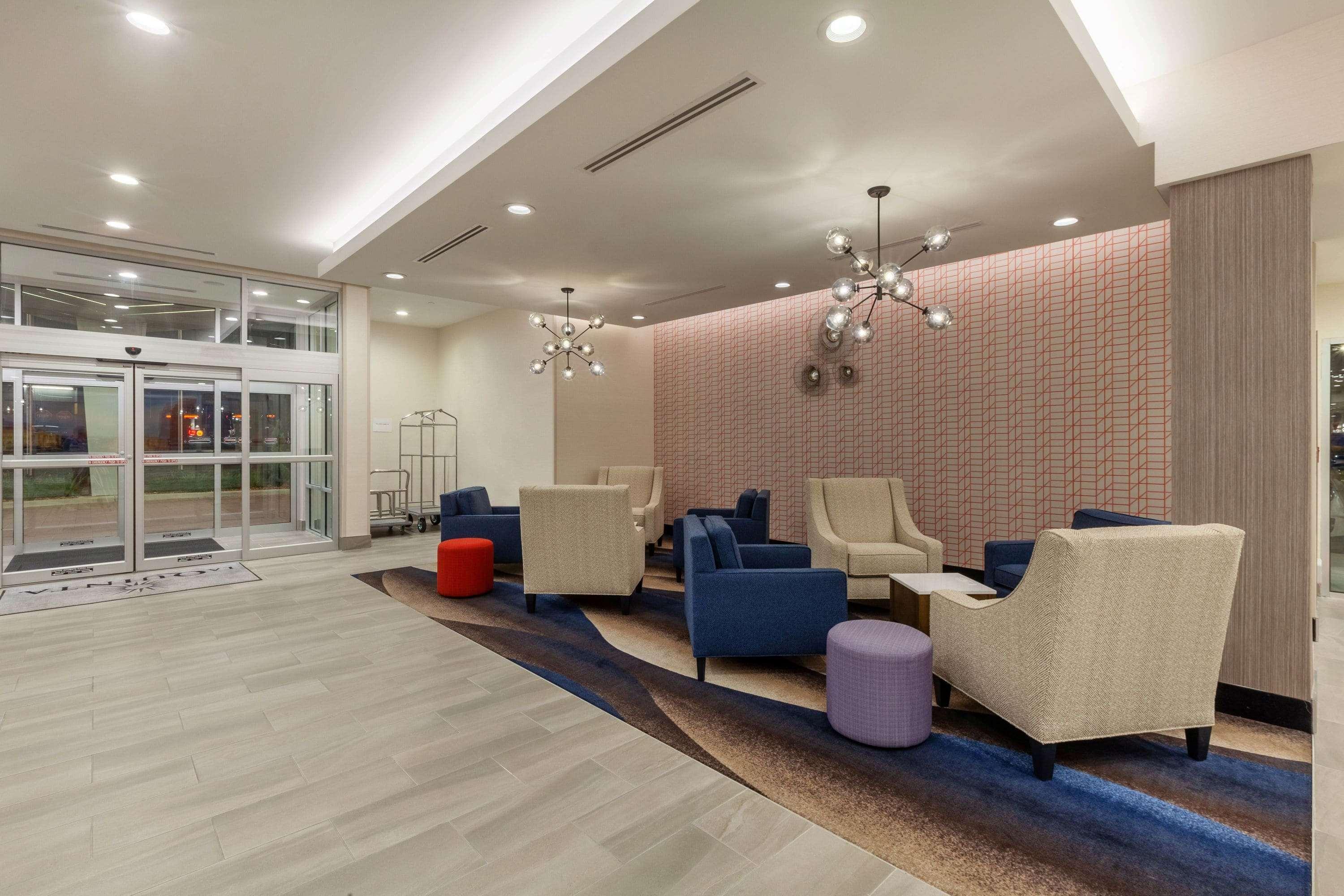 La Quinta Inn & Suites By Wyndham Lafayette Oil Center Εξωτερικό φωτογραφία